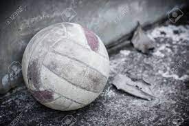 stare zdjęcię piłki